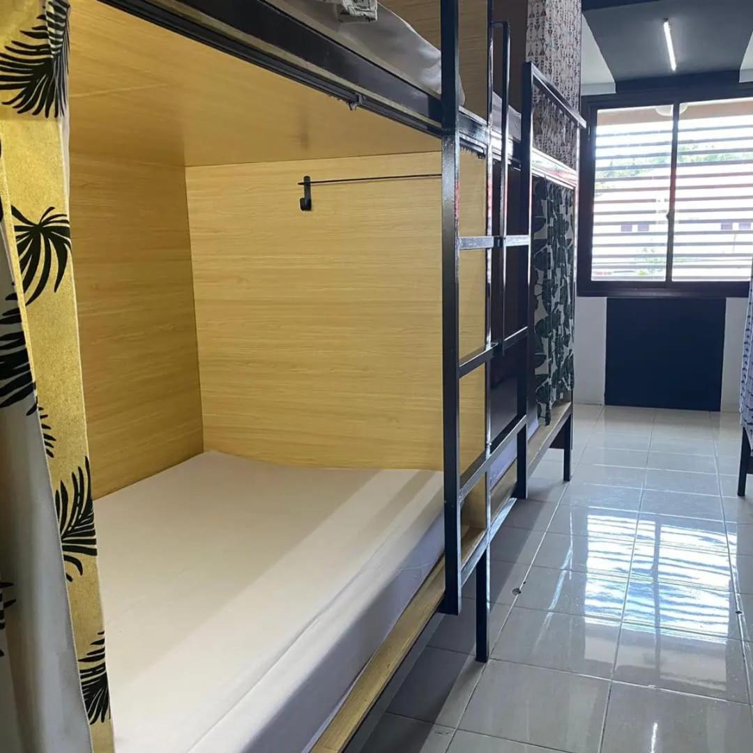 Innbox Hostel Sorong Extérieur photo